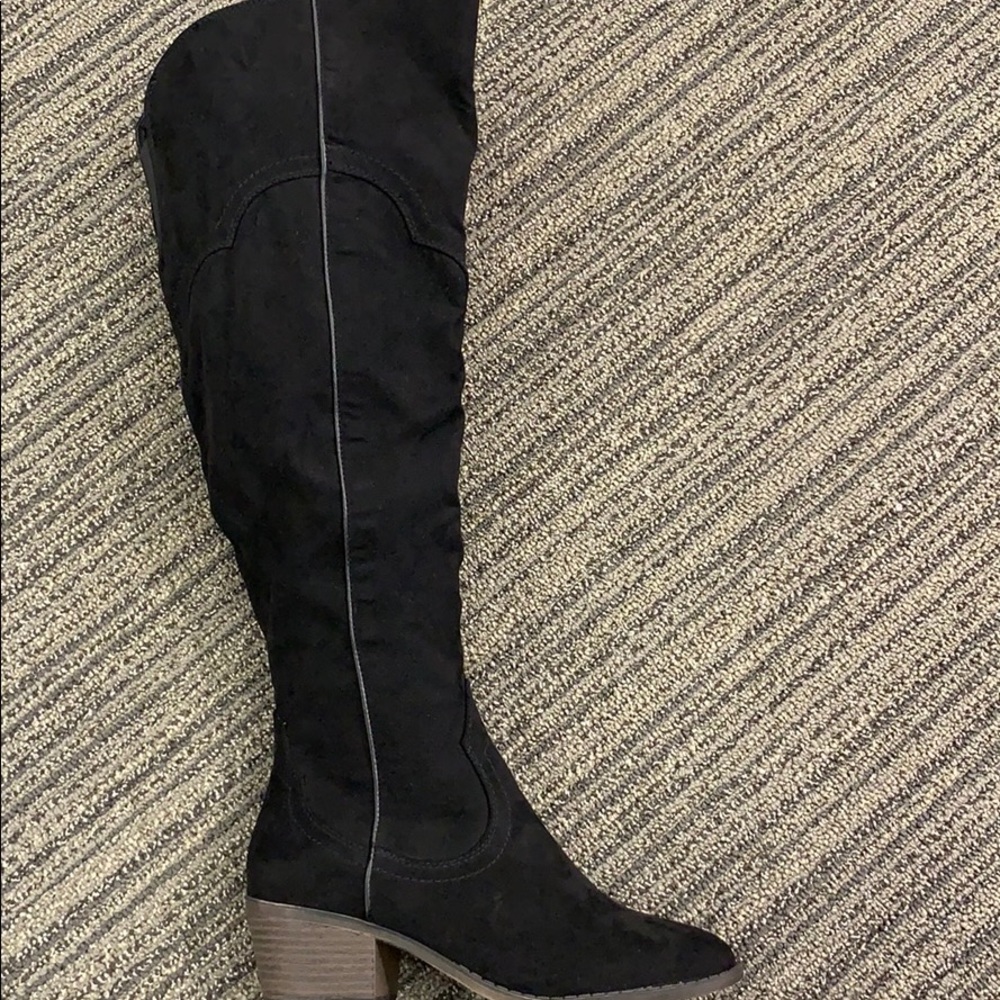 ‼️SOLD‼️Fergalicious wide calf over the knee boot